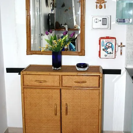 Apartment Just 20 Meters From The Toroni