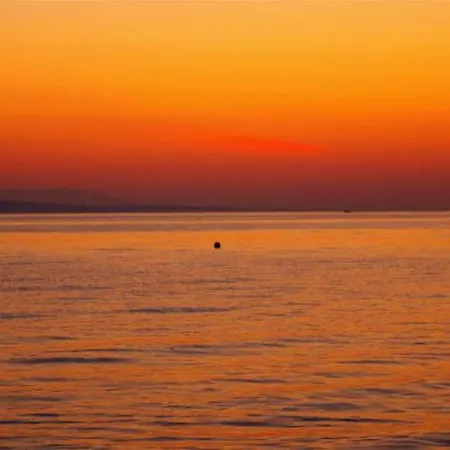 Just 20 Meters From The Διαμέρισμα